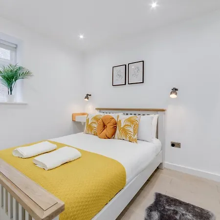 Deluxe 1 Bed Flat - Shoreditch, Aldgate & The City Of Лондон Экстерьер фото