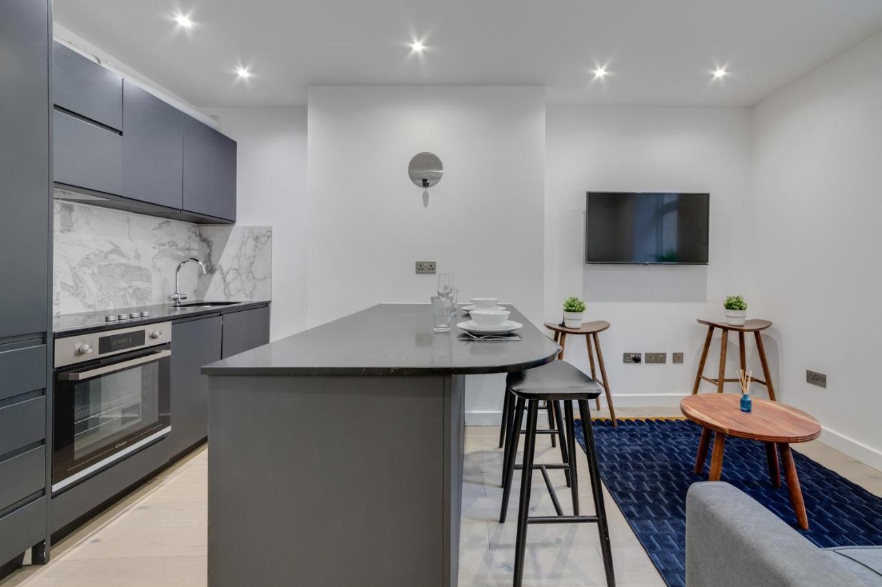 Deluxe 1 Bed Flat - Shoreditch, Aldgate & The Of * Лондон
