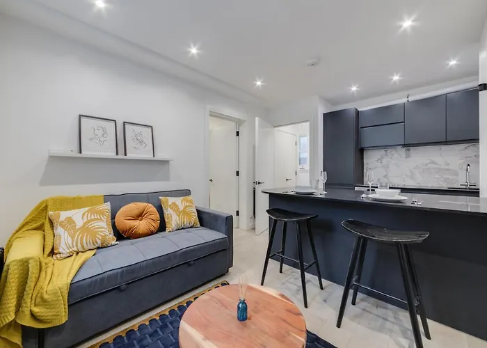 Deluxe 1 Bed Flat - Shoreditch, Aldgate & The City Of London